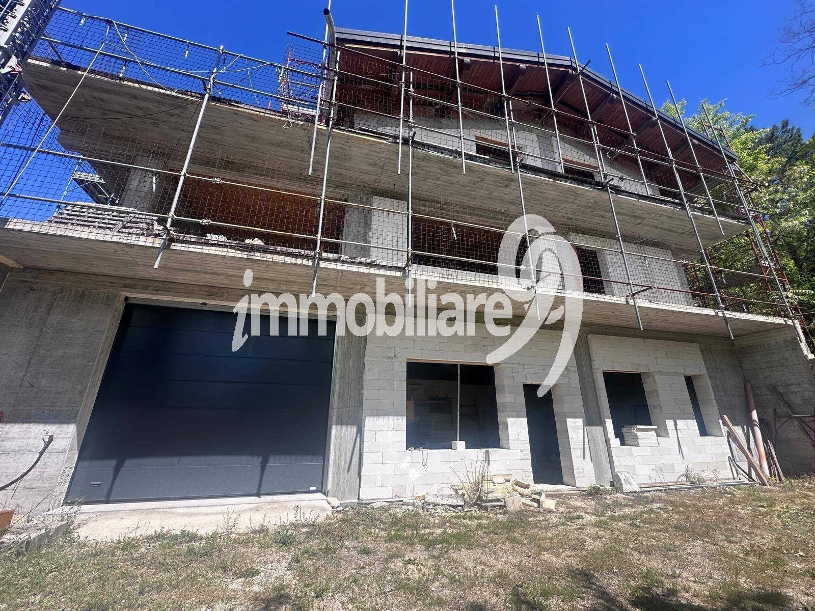 Villa in vendita a Pizzoli, Boccanello