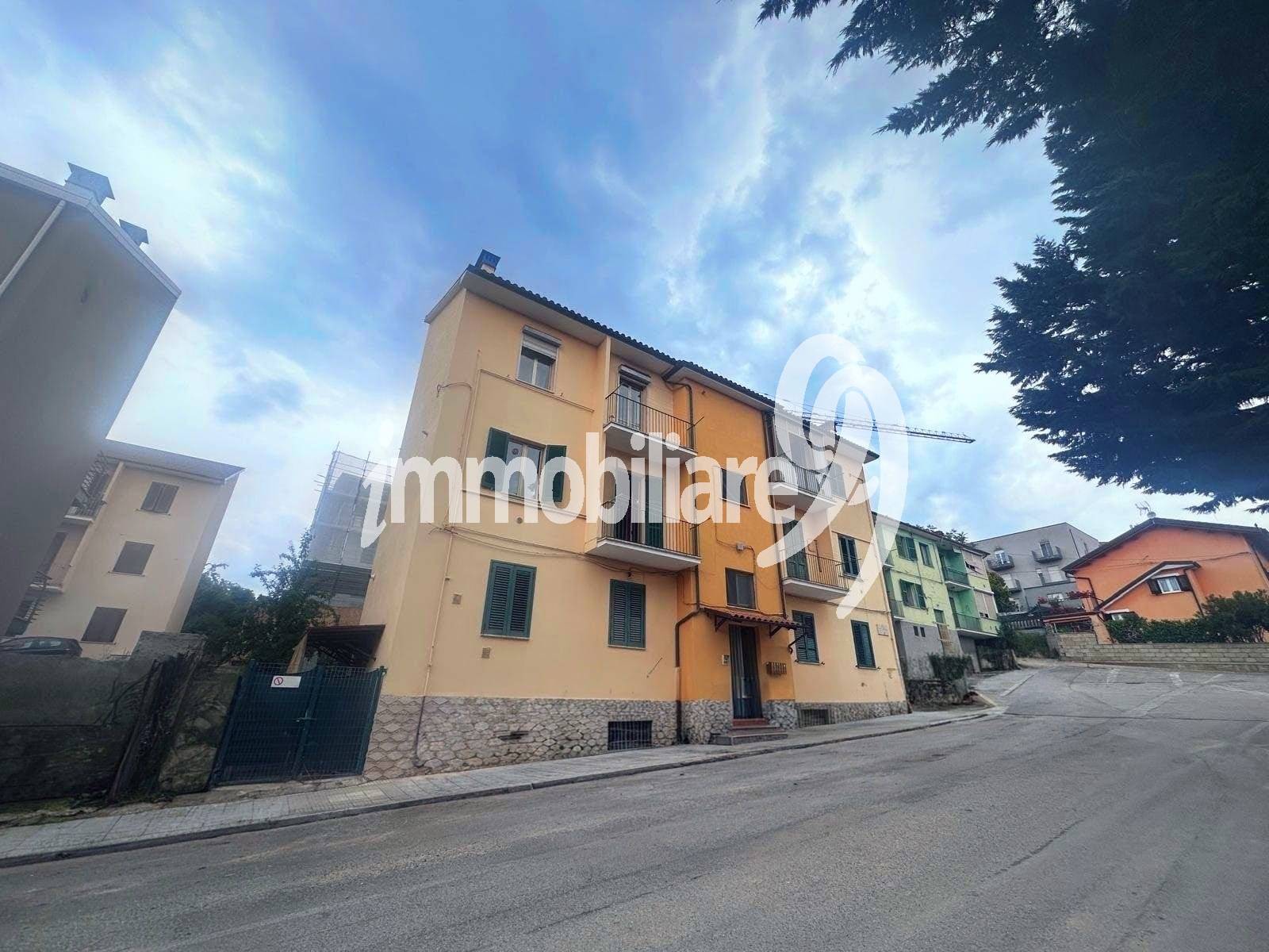 Appartamento in vendita a L'Aquila, Valle-colle pretara