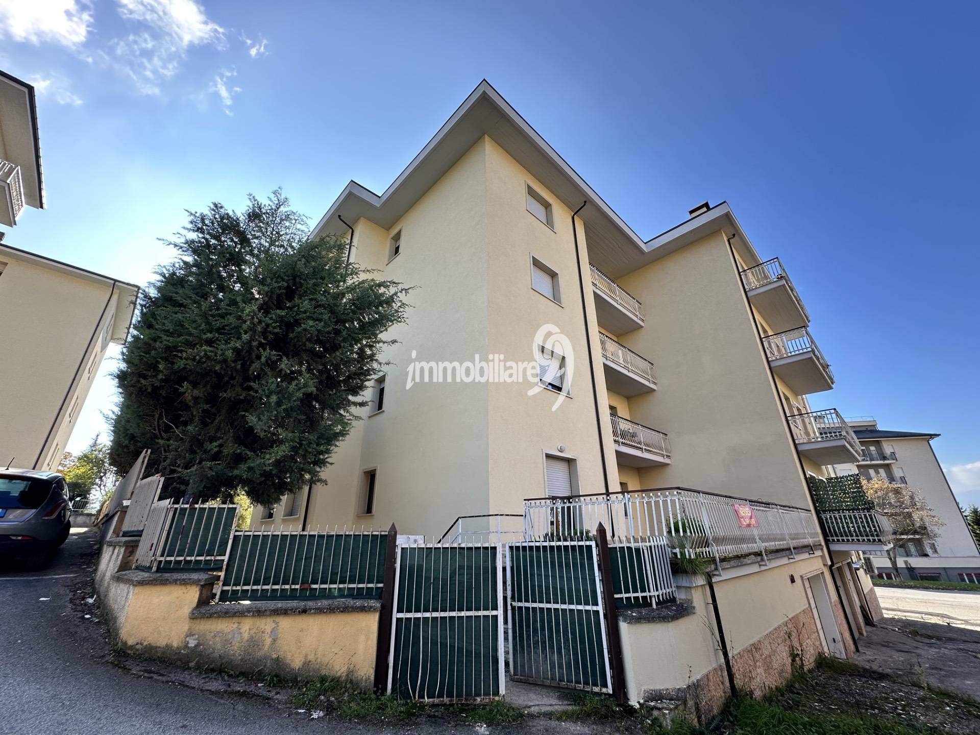 Appartamento in vendita a L'Aquila, Piazza d'Armi