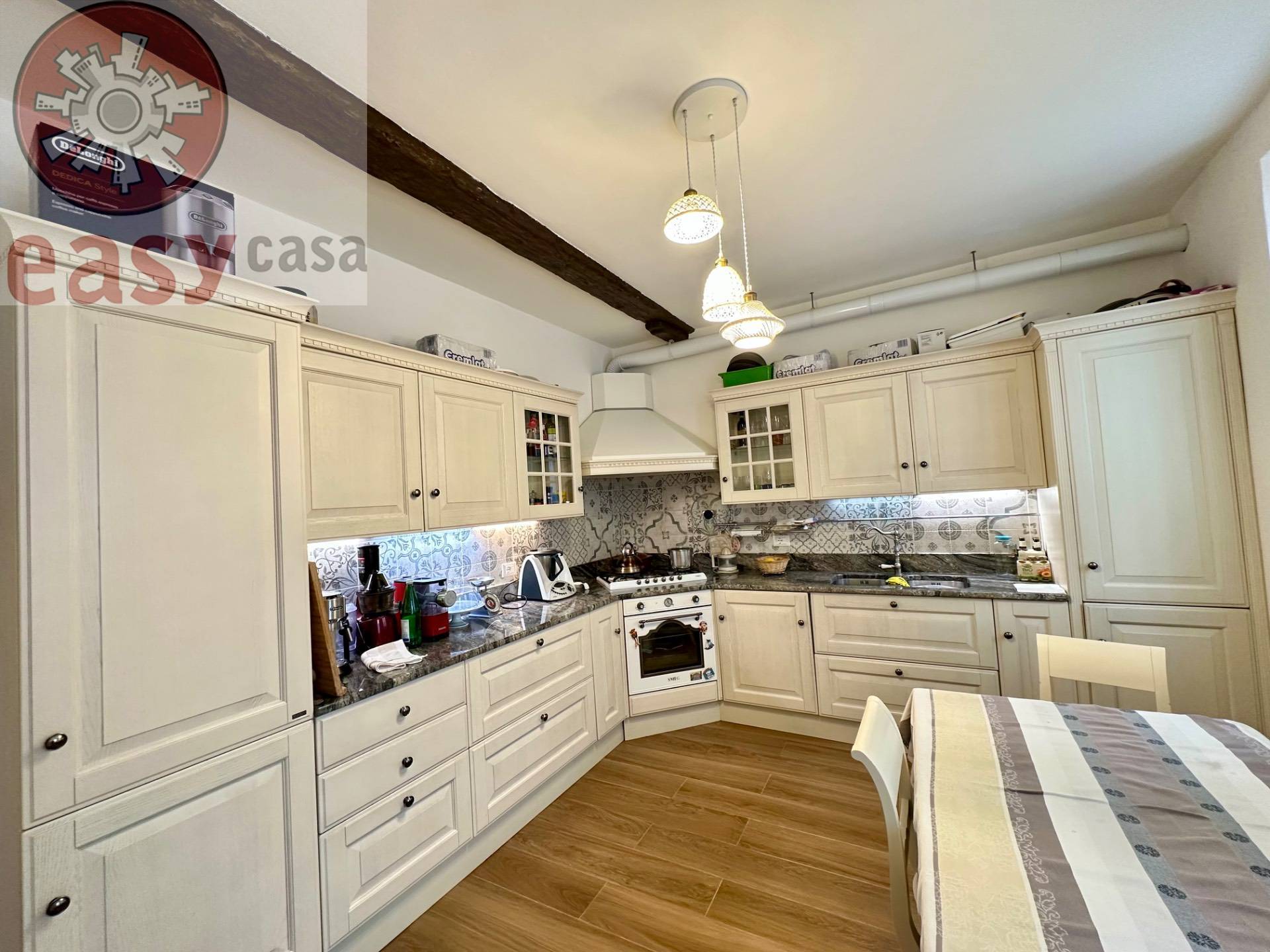 Appartamento in vendita a Lucca, Centro storico