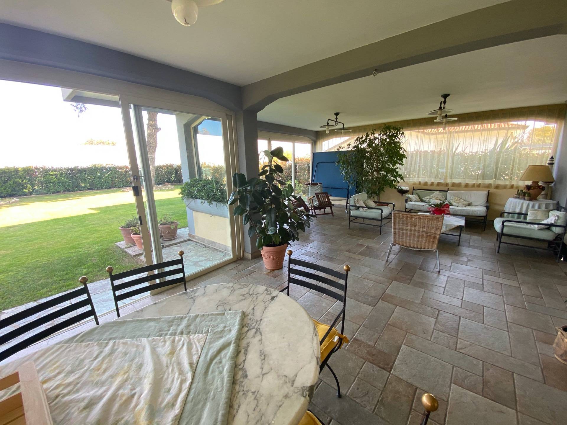 Villa in vendita a Viareggio
