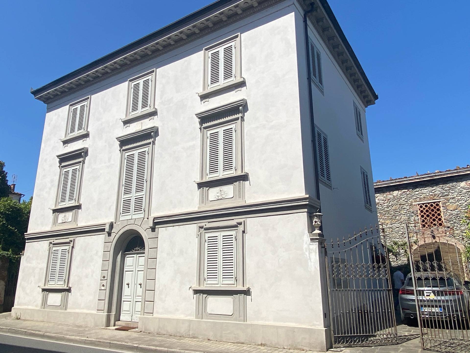 Villa in vendita a Lucca, Ponte a Moriano