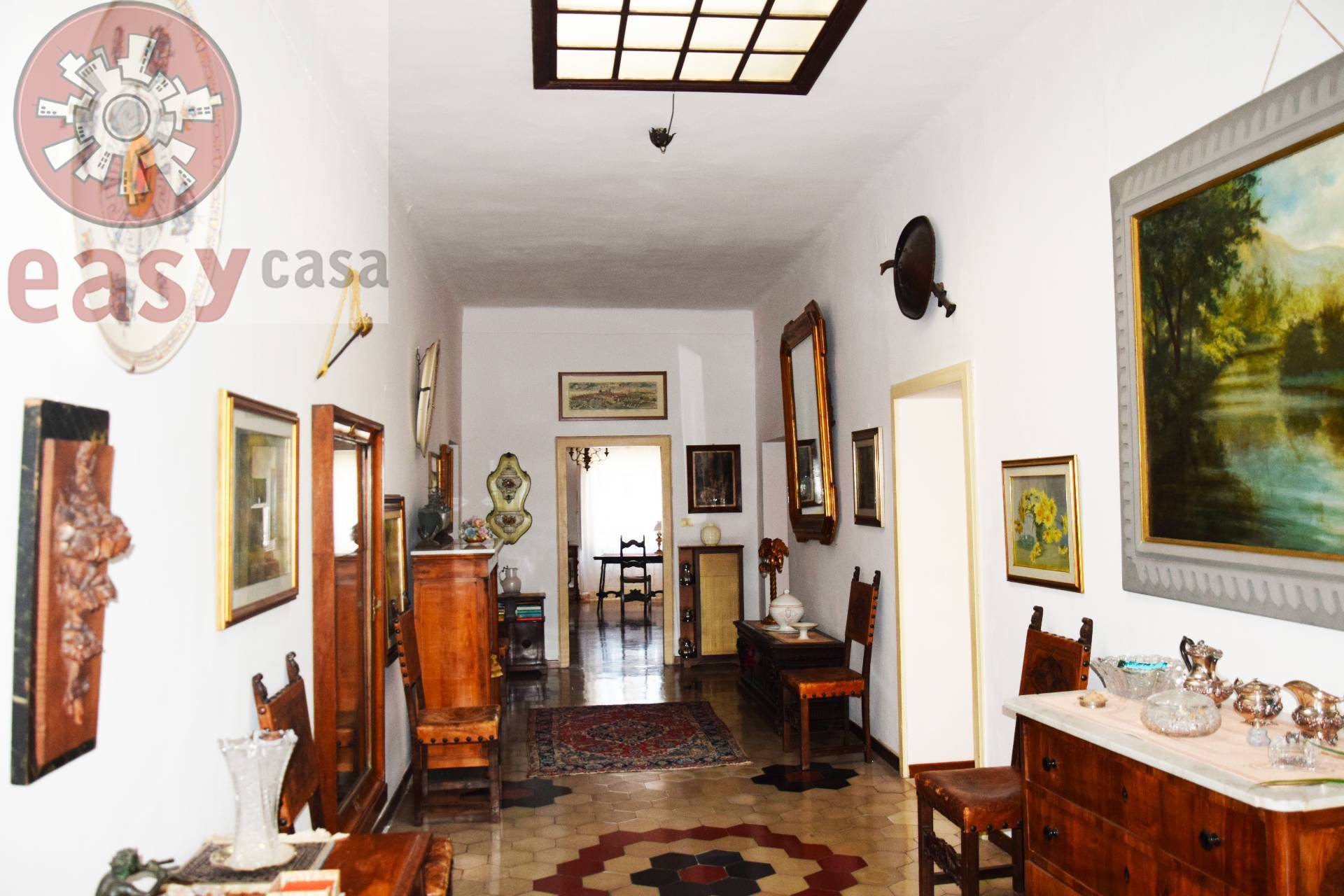 Appartamento in vendita a Lucca, Centro storico
