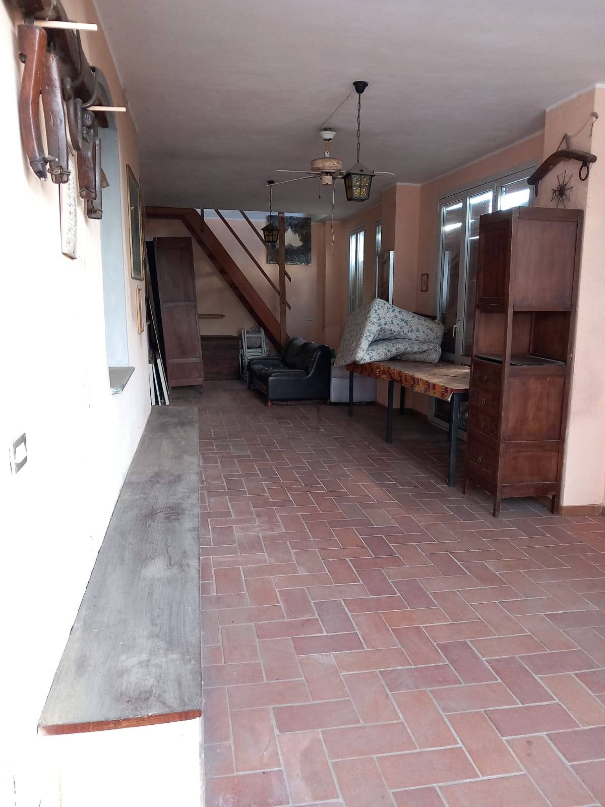 casa semindipendente in vendita a Cadrezzate con Osmate