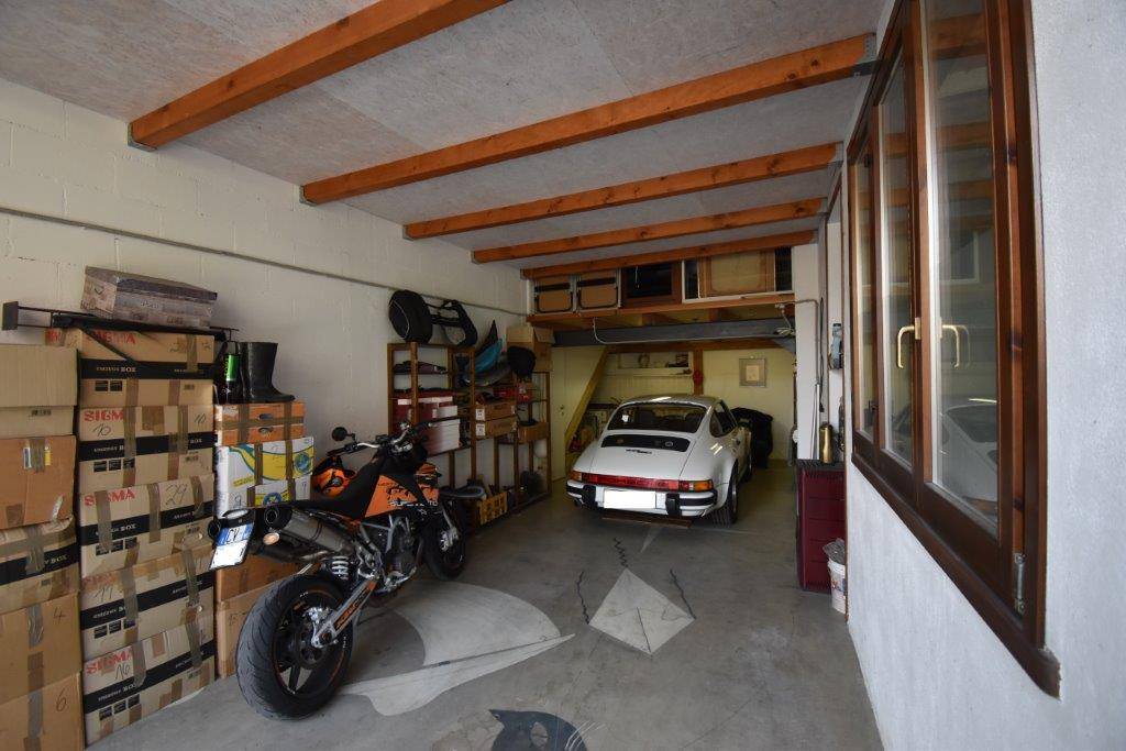 Capannone in vendita a Legnano