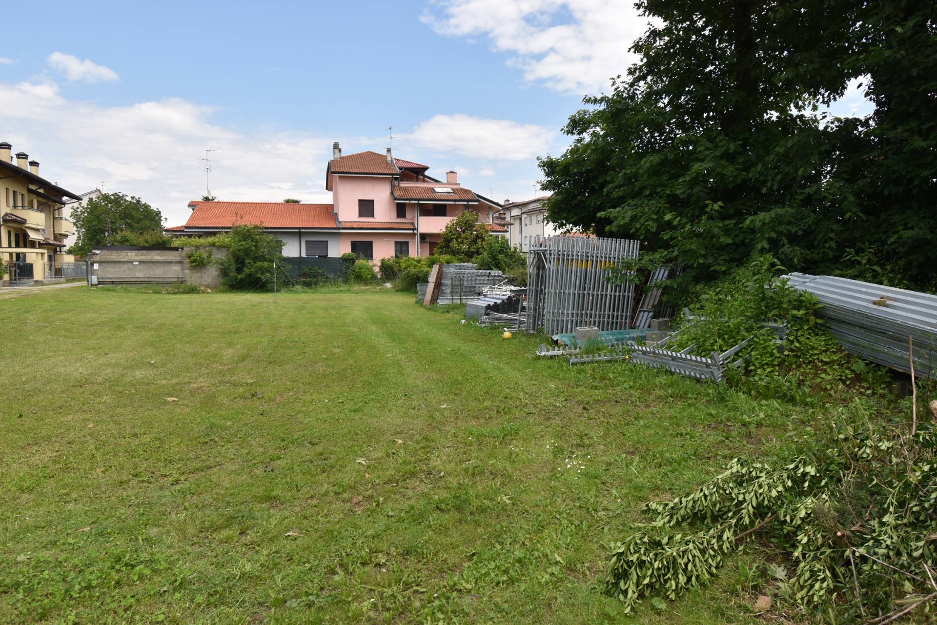 Terreno edificabile in vendita a San Vittore Olona