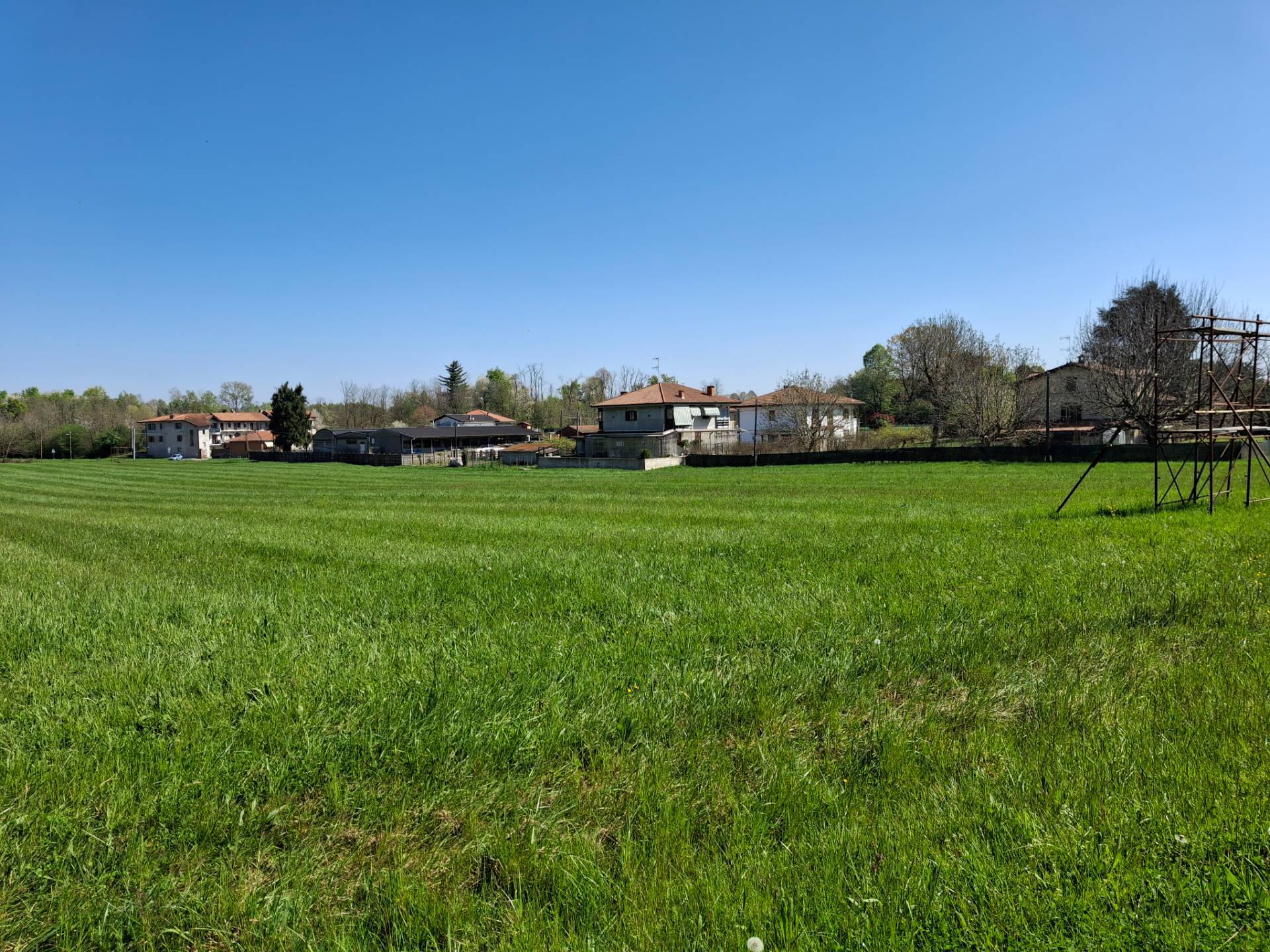 Terreno edificabile in vendita a Divignano