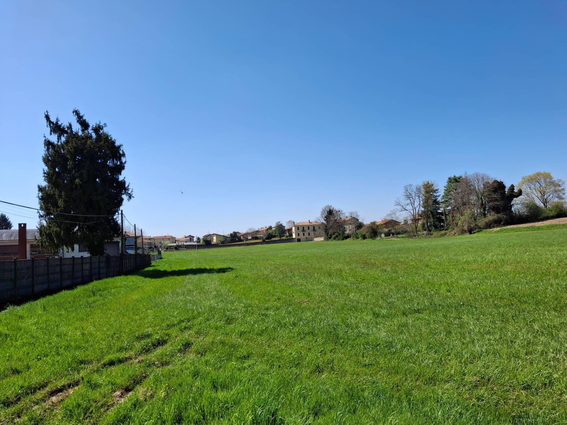 Terreno edificabile in vendita a Divignano