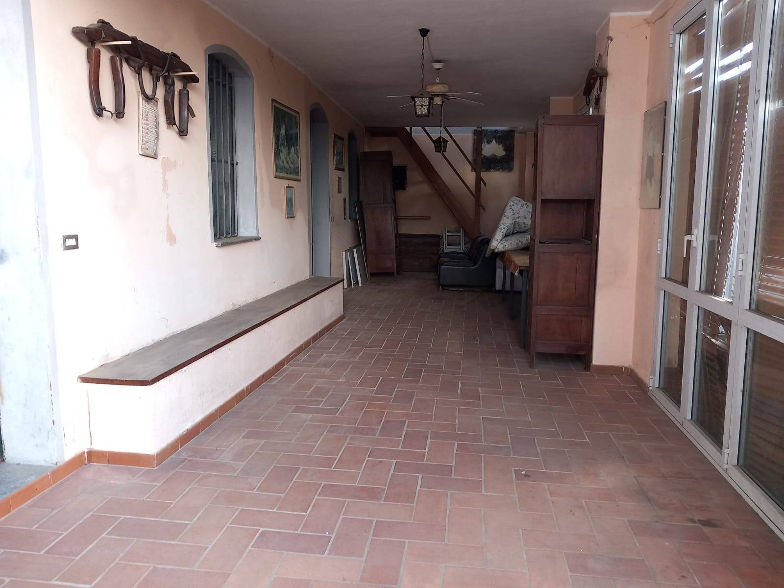 casa semindipendente in vendita a Cadrezzate con Osmate