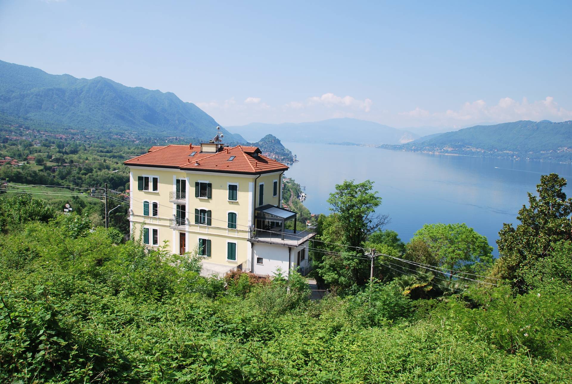 Appartamento in vendita a Luino