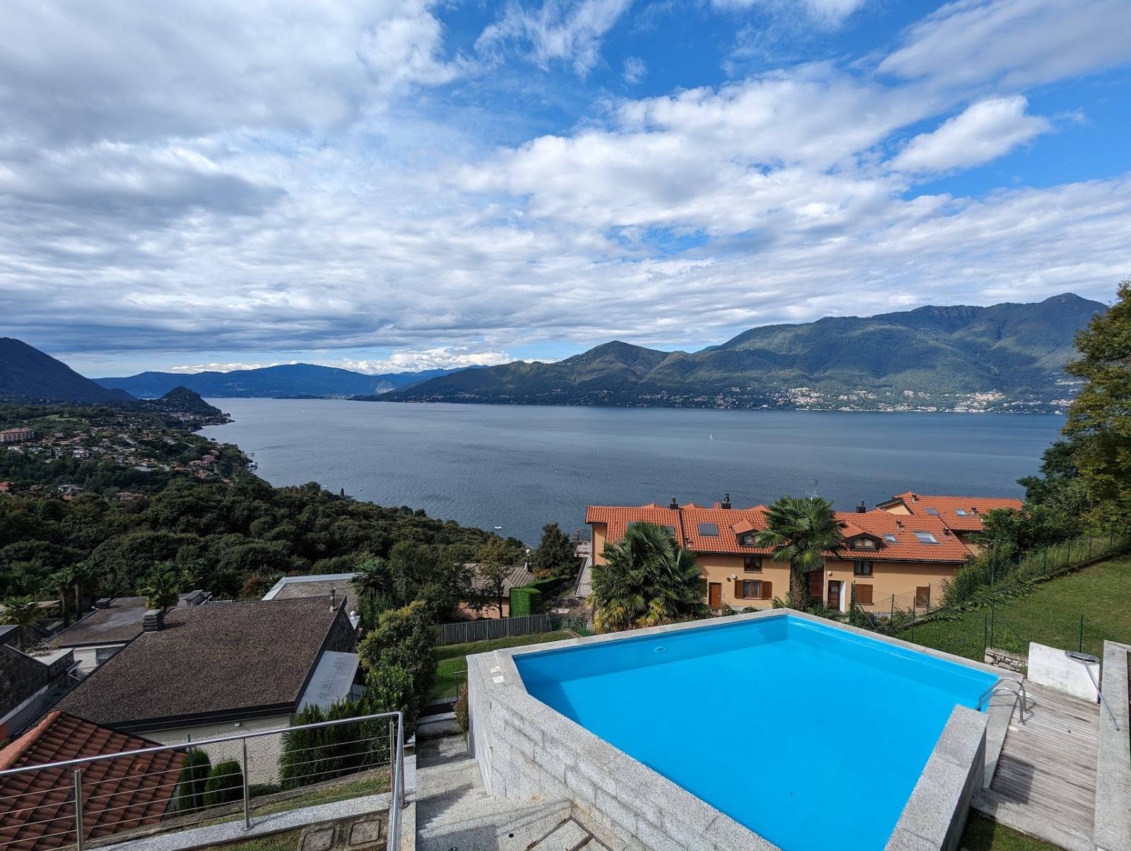 Appartamento in vendita a Luino