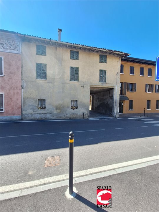 Rustico in vendita a Capriano del Colle