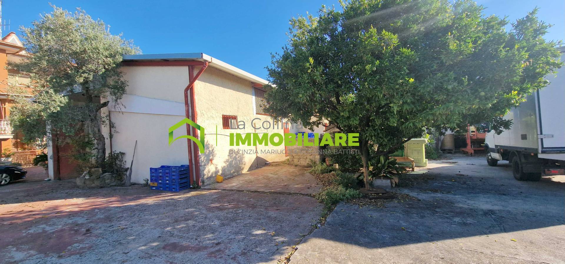 Capannone Commerciale in affitto a Velletri