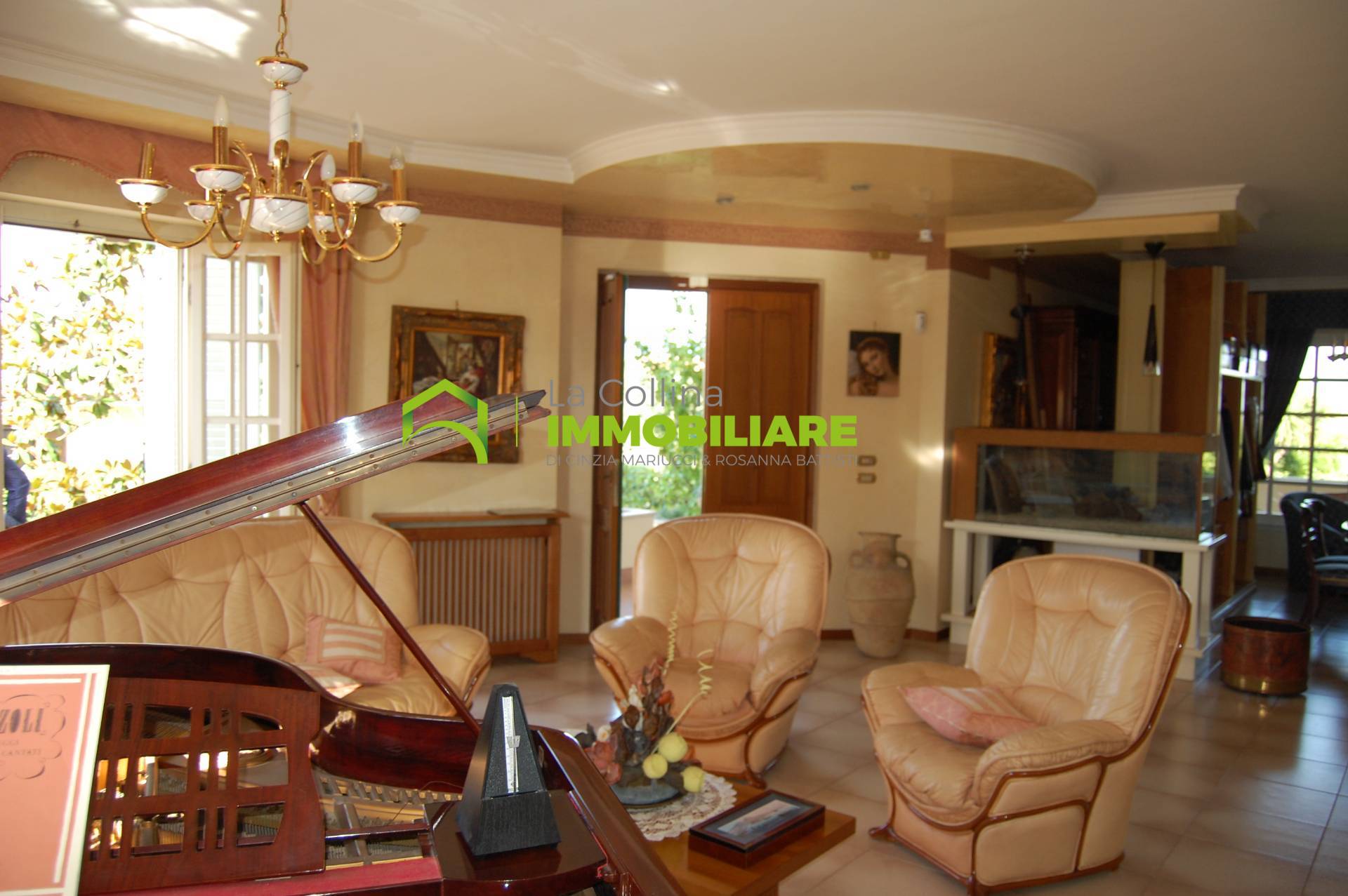 Villa in vendita a Cisterna di Latina