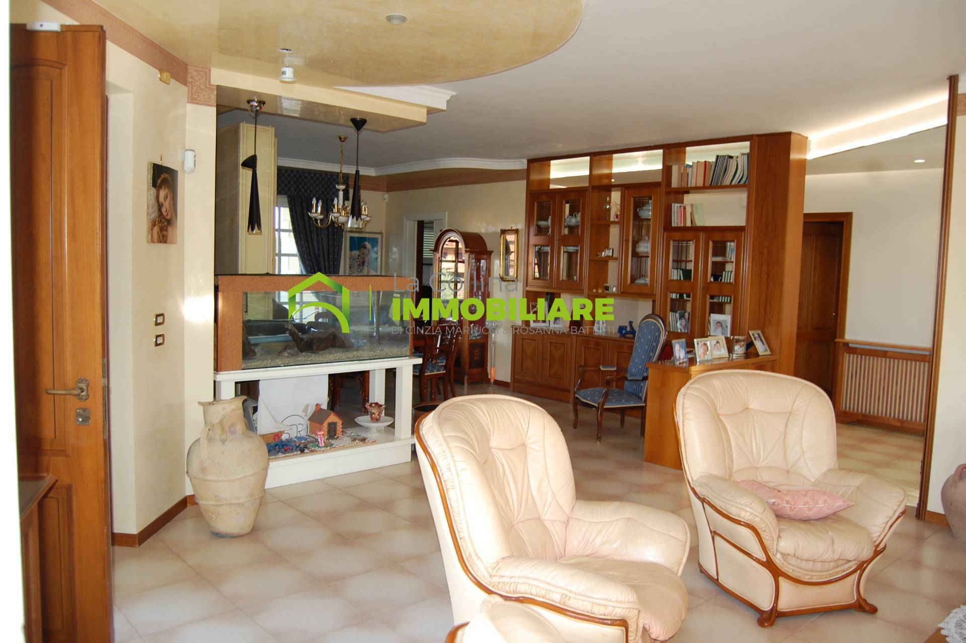 Villa in vendita a Cisterna di Latina