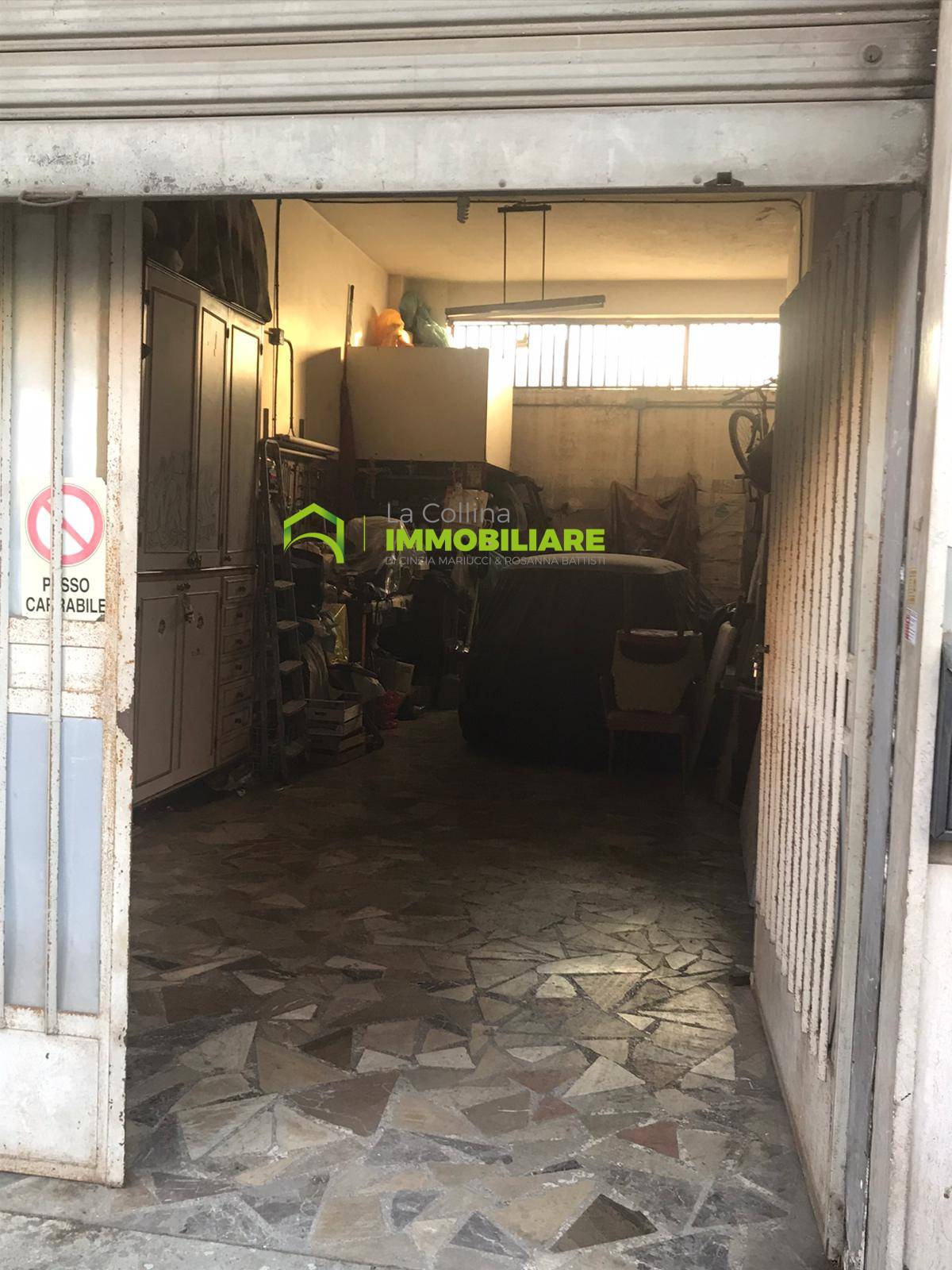 Locale commerciale in vendita a Cisterna di Latina