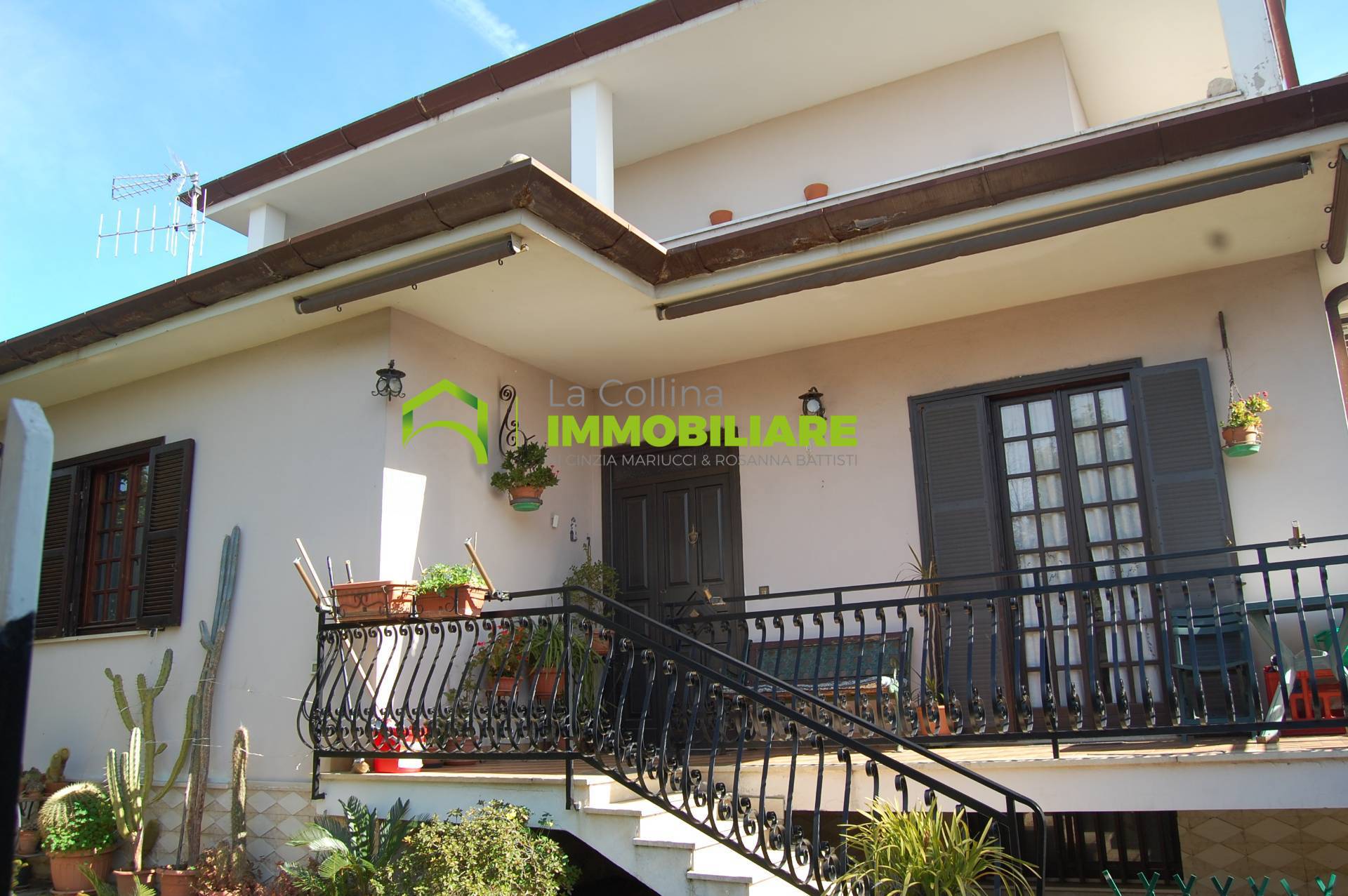 Villa in vendita a Cisterna di Latina