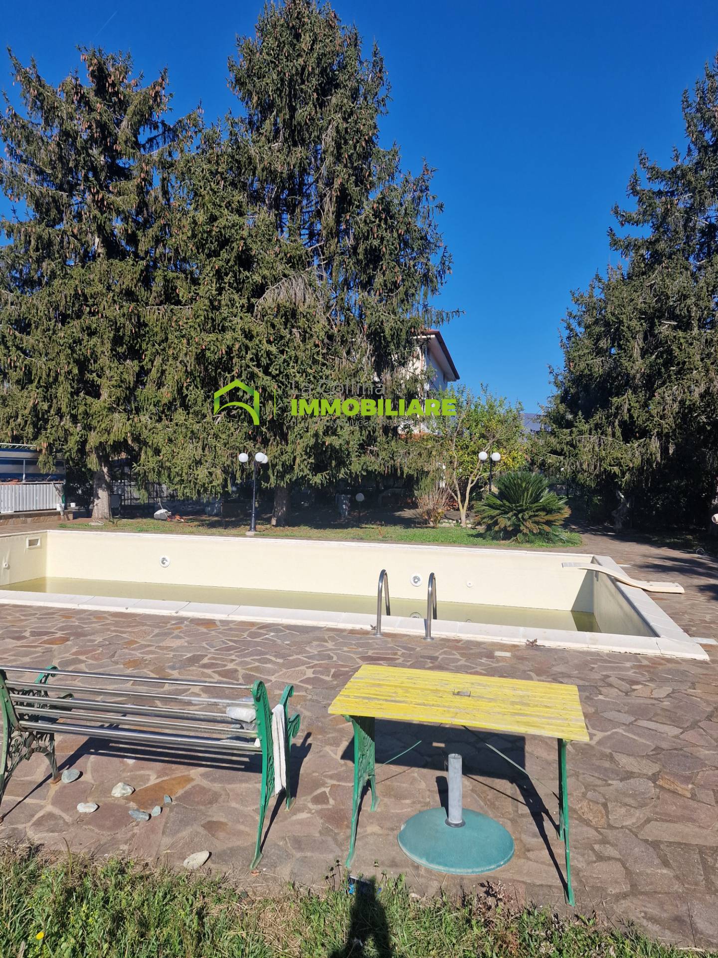 villa con terreno in vendita a Velletri