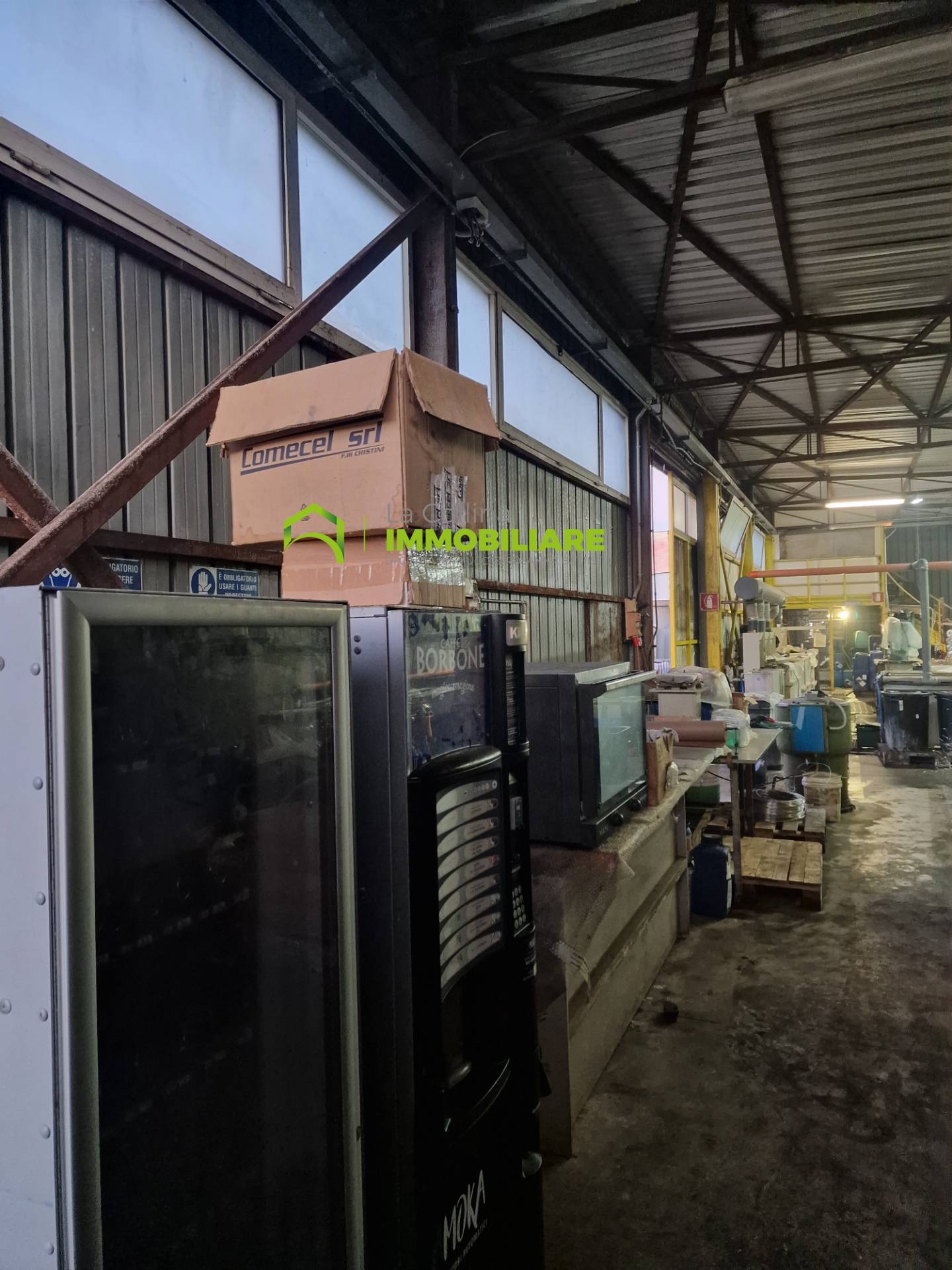 Capannone Artigianale in vendita a Cisterna di Latina