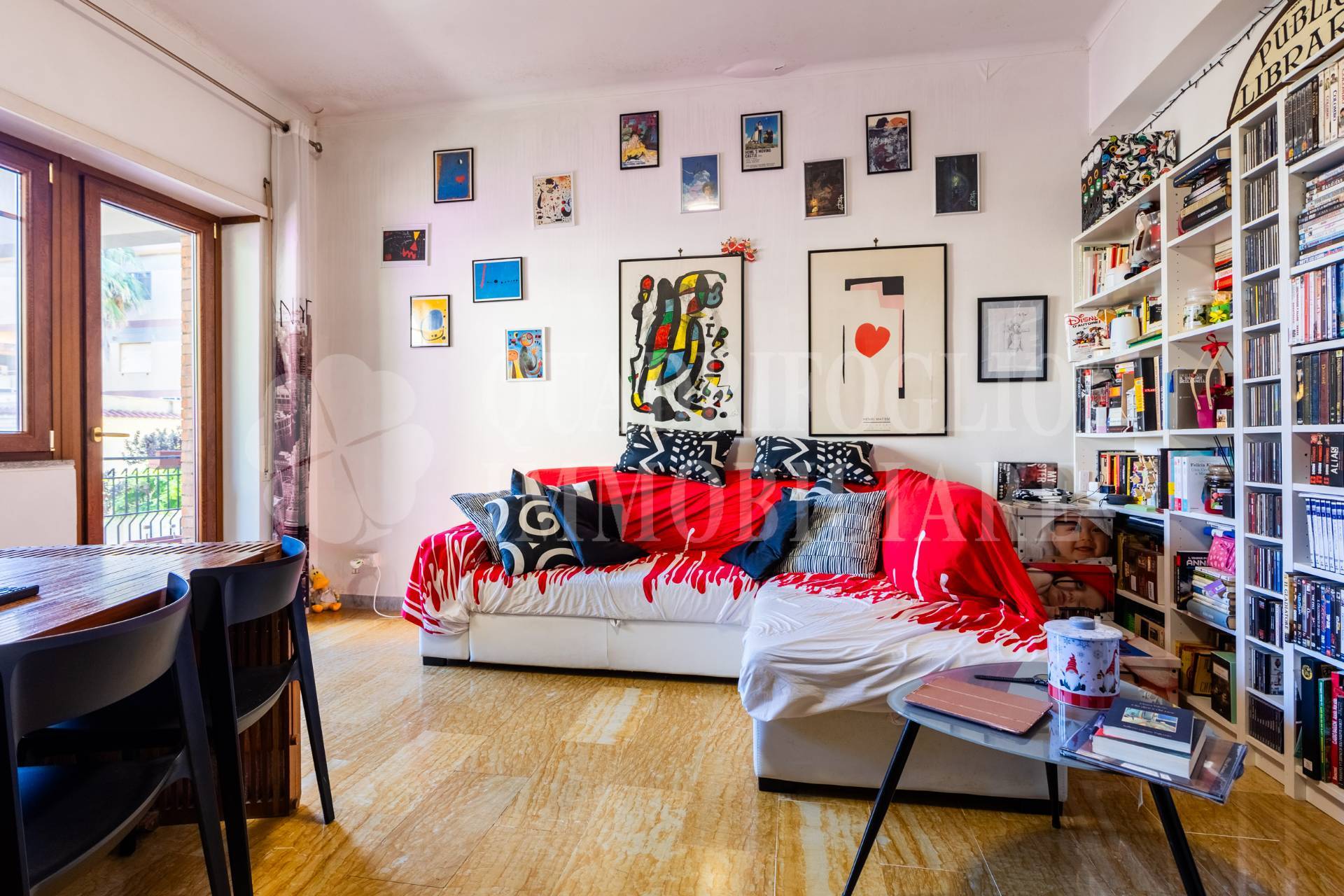 Appartamento in vendita a Roma, Ostia Centro Storico