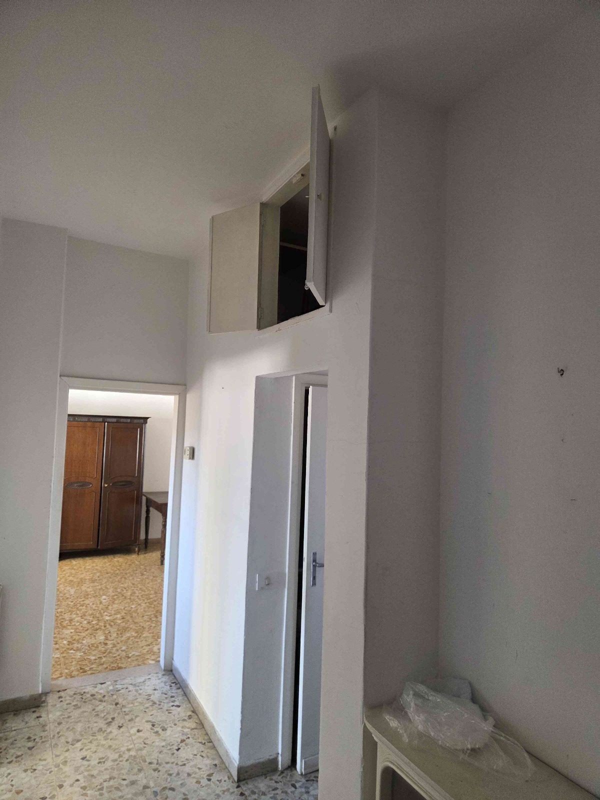 Quadrilocale da ristrutturare in via baccio da montelupo, Firenze