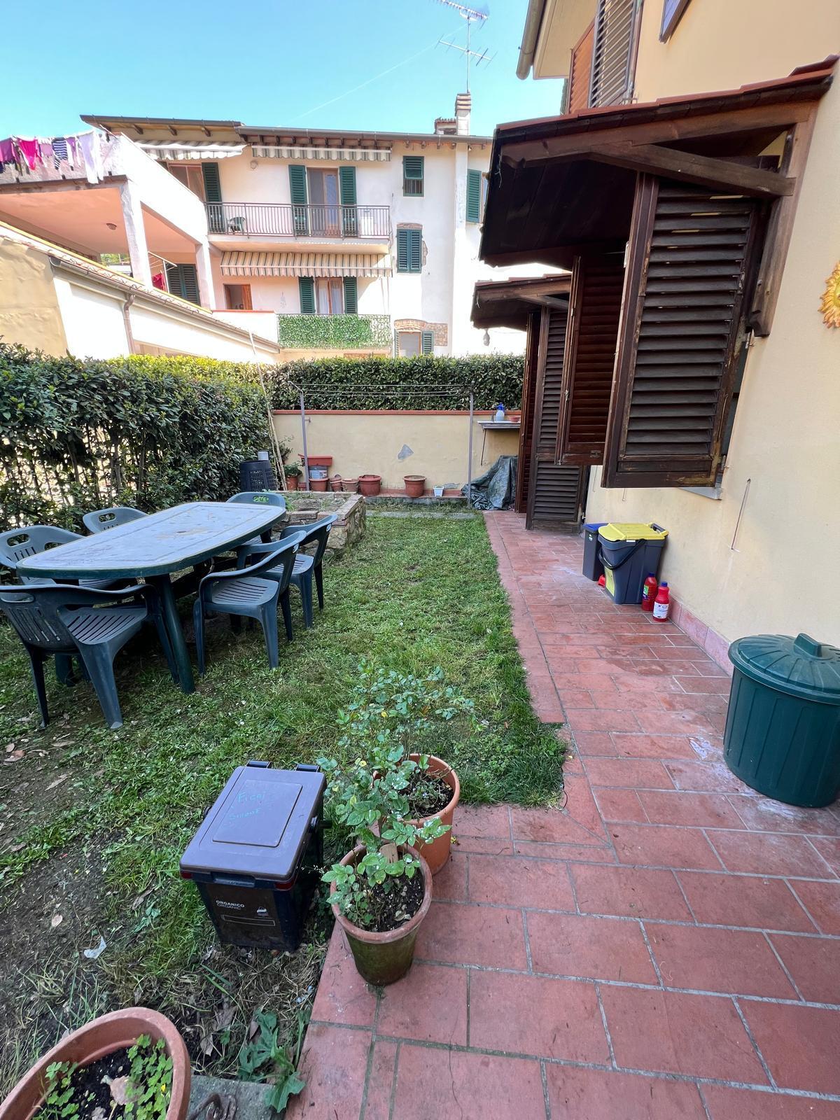 Trilocale da ristrutturare in via chiantigiana, Lastra a Signa