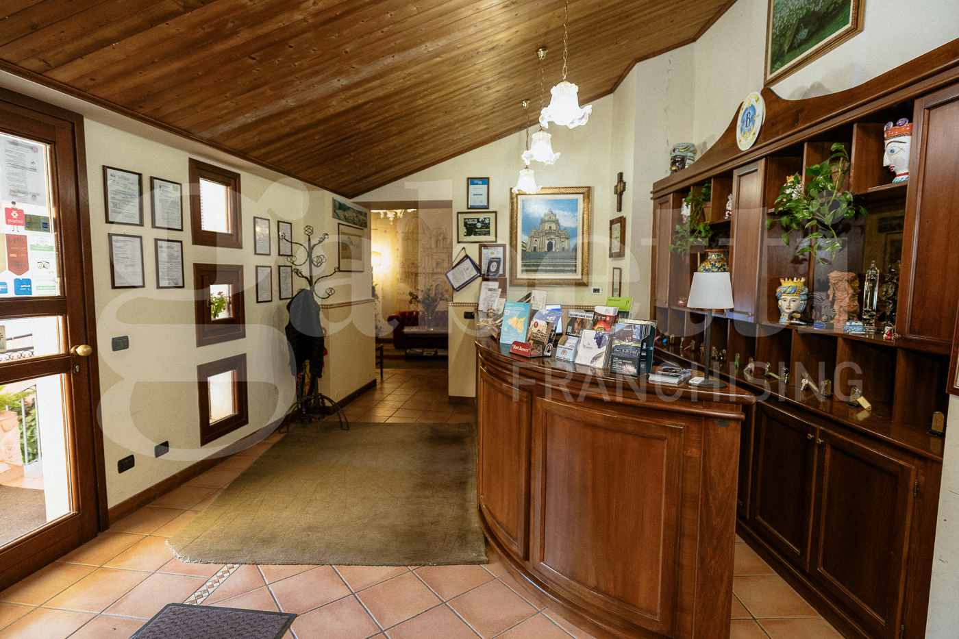 Attivit commerciale Albergo in vendita a Ragusa