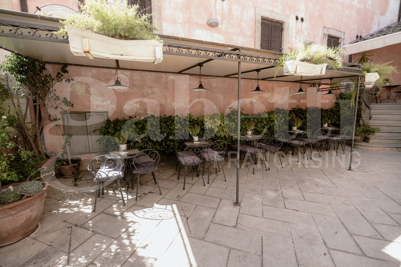 Attivit commerciale Albergo in vendita a Ragusa