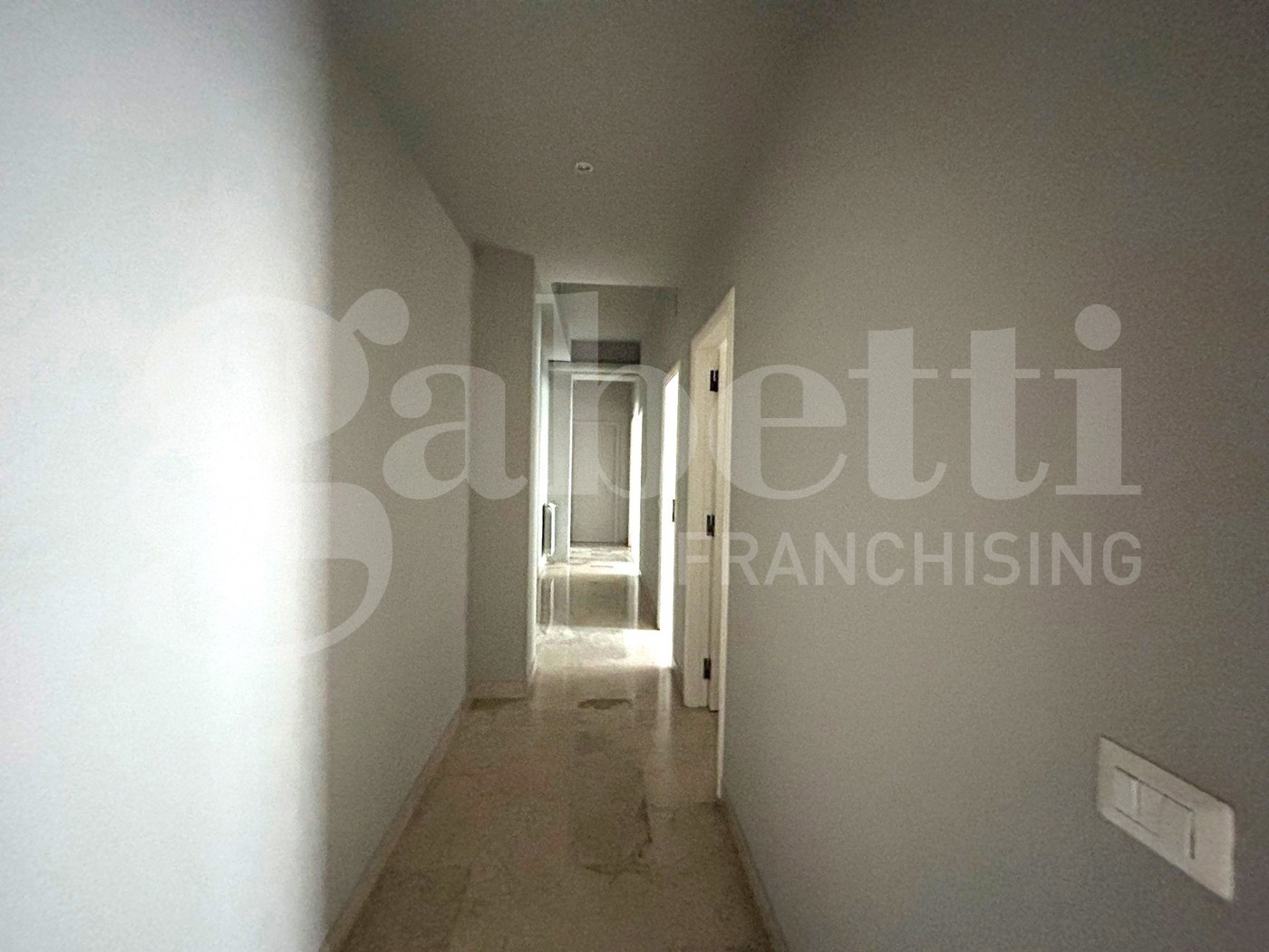 Trilocale arredato in affitto a Messina