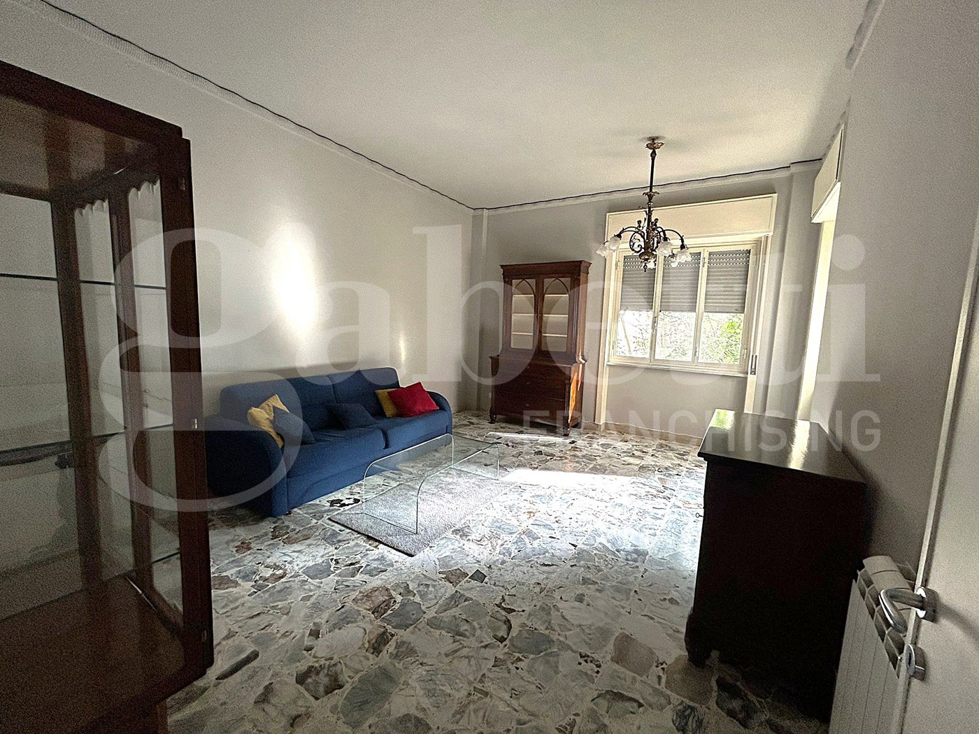 Trilocale arredato in affitto a Messina