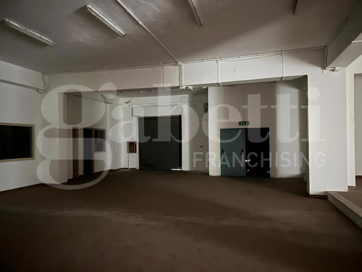 Magazzino in affitto a Messina