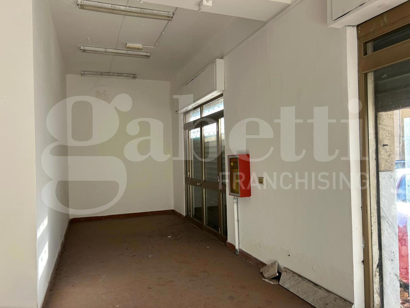 Magazzino in affitto a Messina