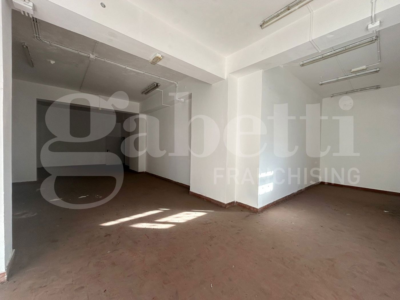 Magazzino in affitto a Messina