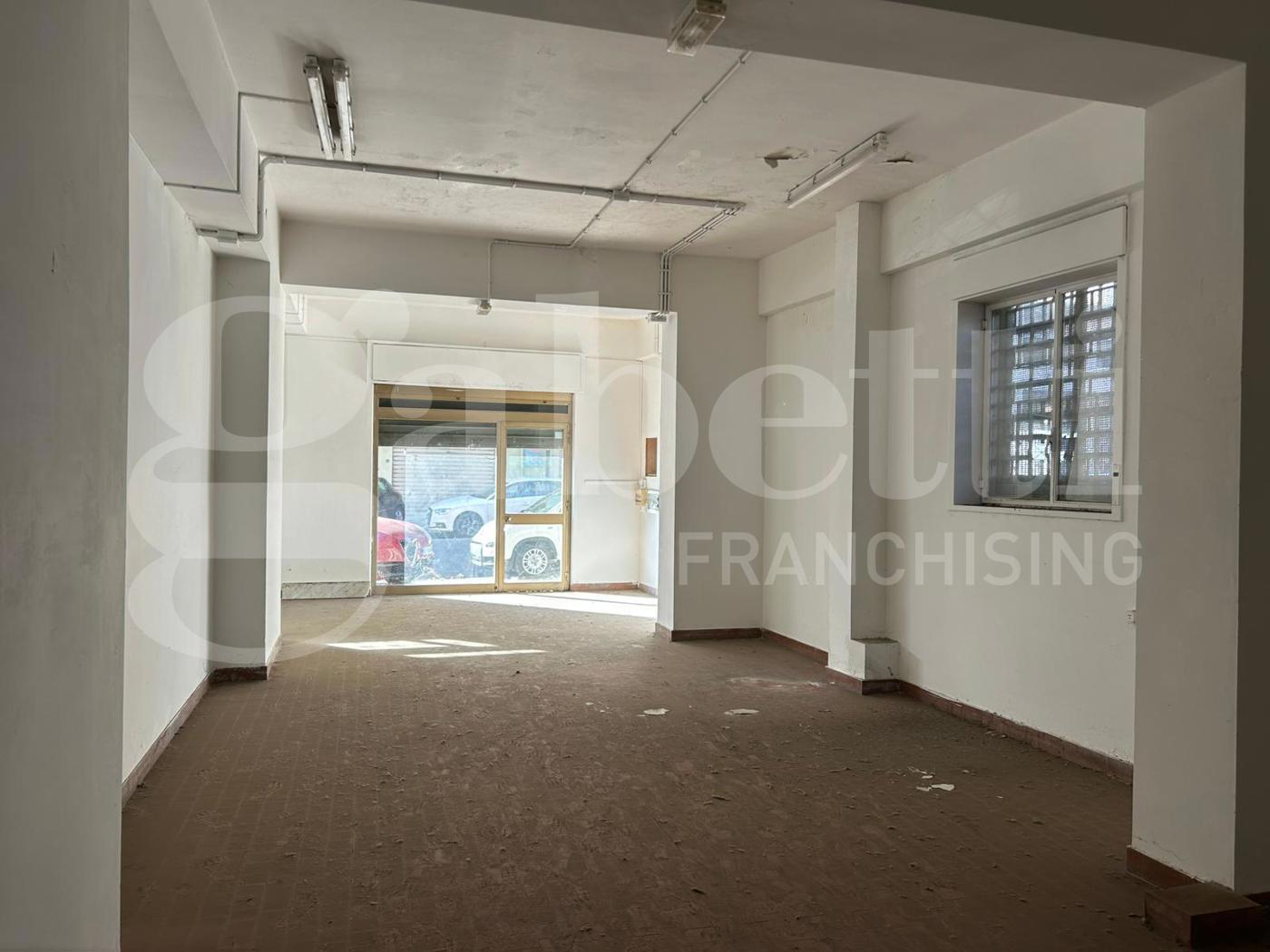 Magazzino in affitto a Messina