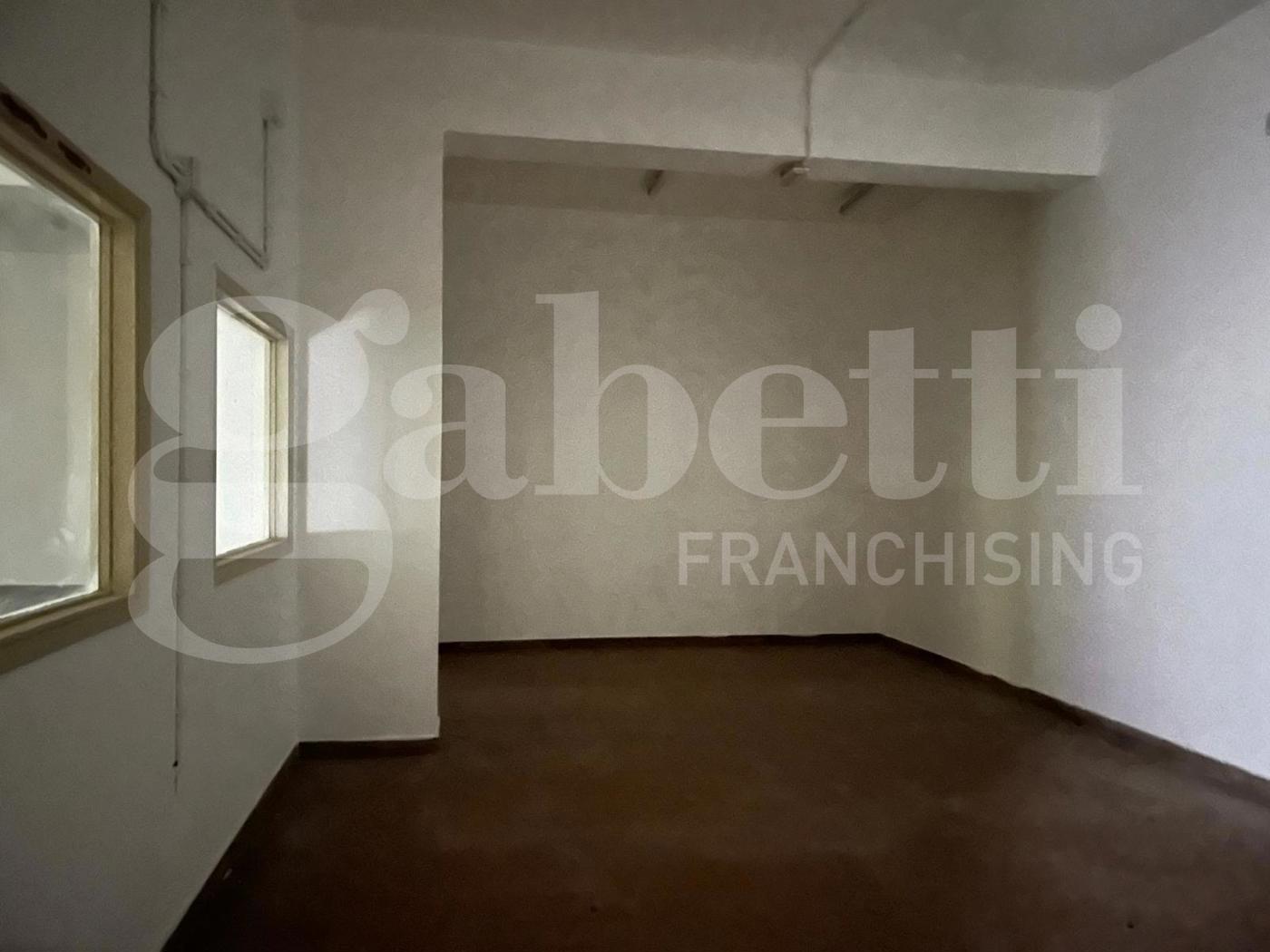 Magazzino in affitto a Messina