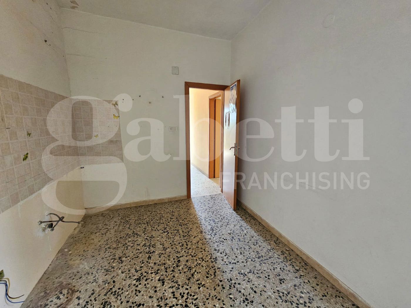 Trilocale da ristrutturare a Messina