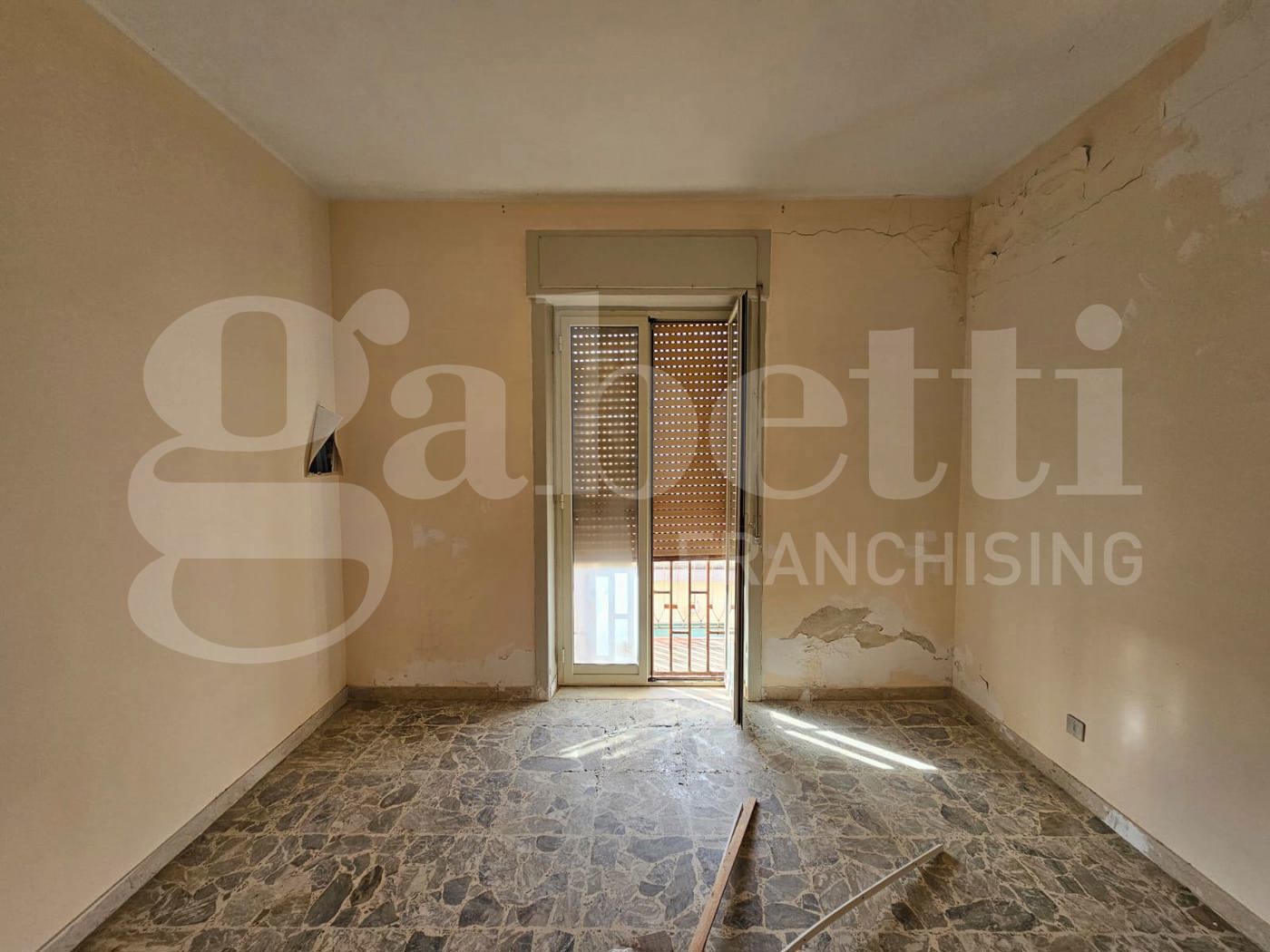 Trilocale da ristrutturare a Messina