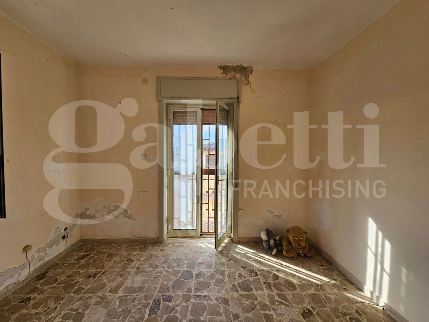 Trilocale da ristrutturare a Messina