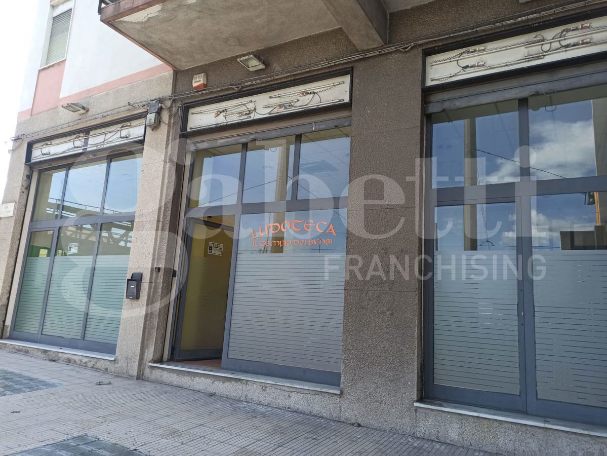 Negozio in vendita a Messina