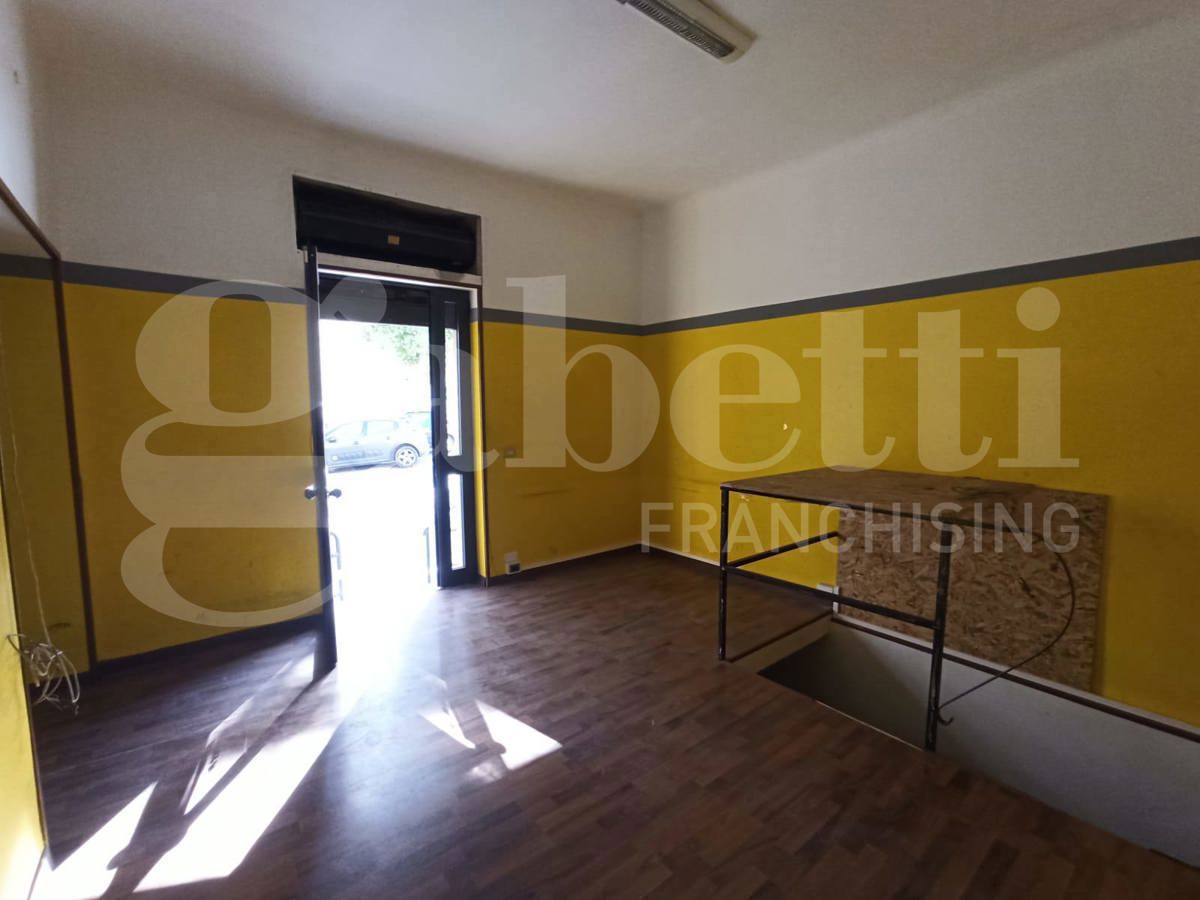 Negozio in vendita a Messina