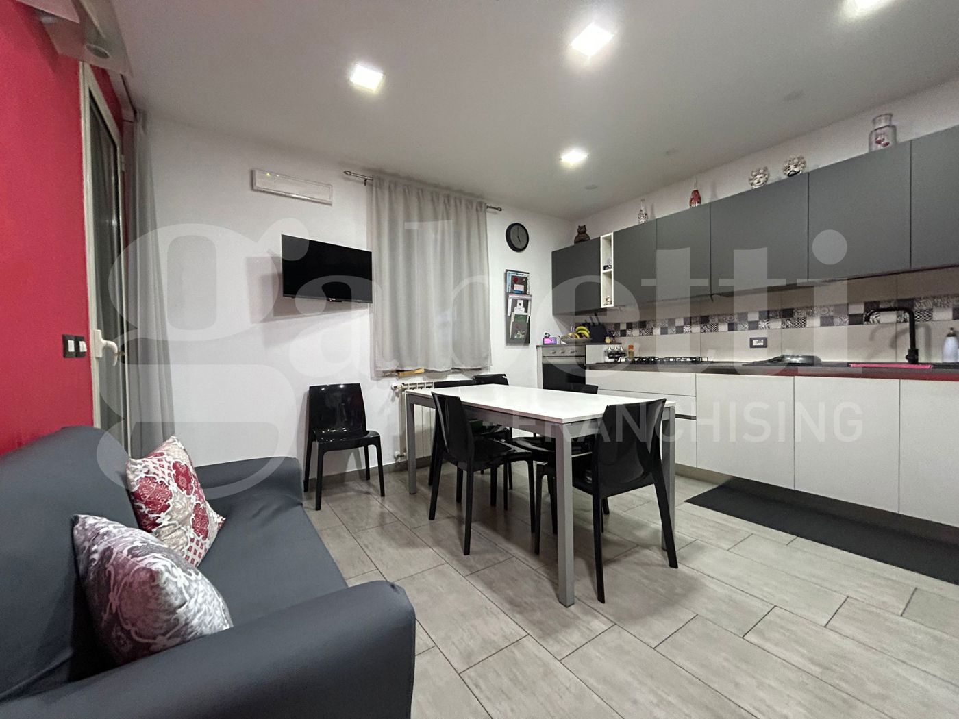 Villa con giardino a Torregrotta