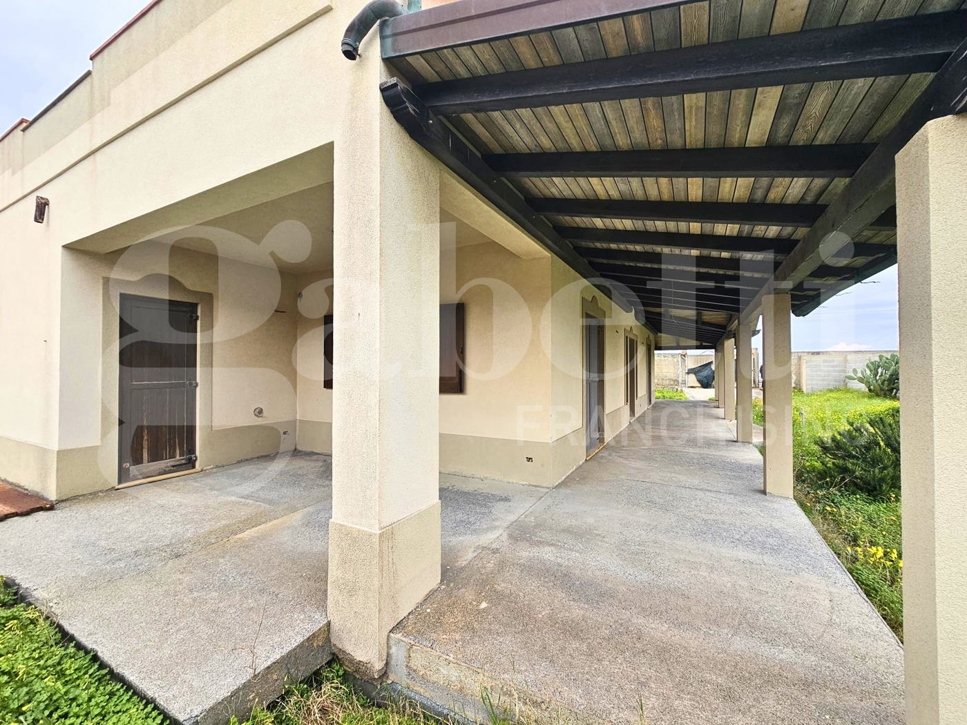 Villa con giardino a Messina