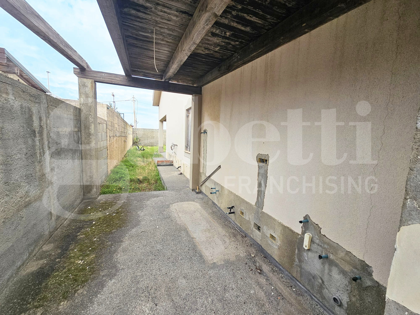 Villa con giardino a Messina