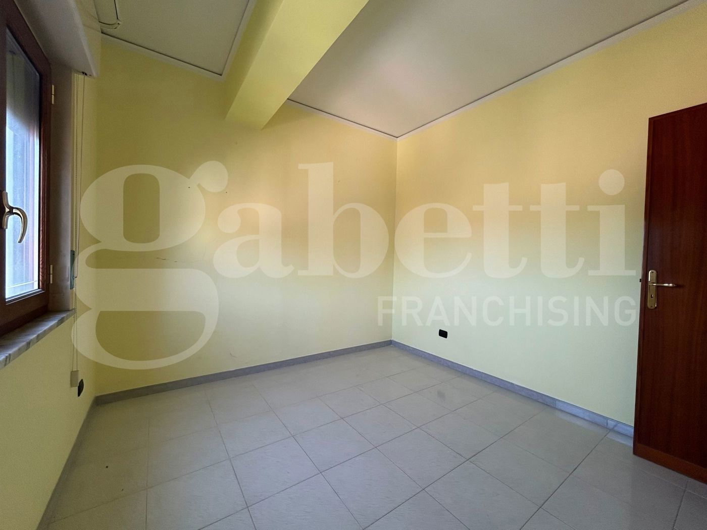 Quadrilocale ristrutturato a Messina