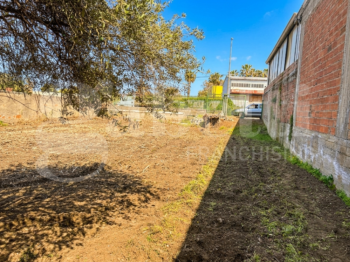 Terreno Edificabile in vendita a Saponara