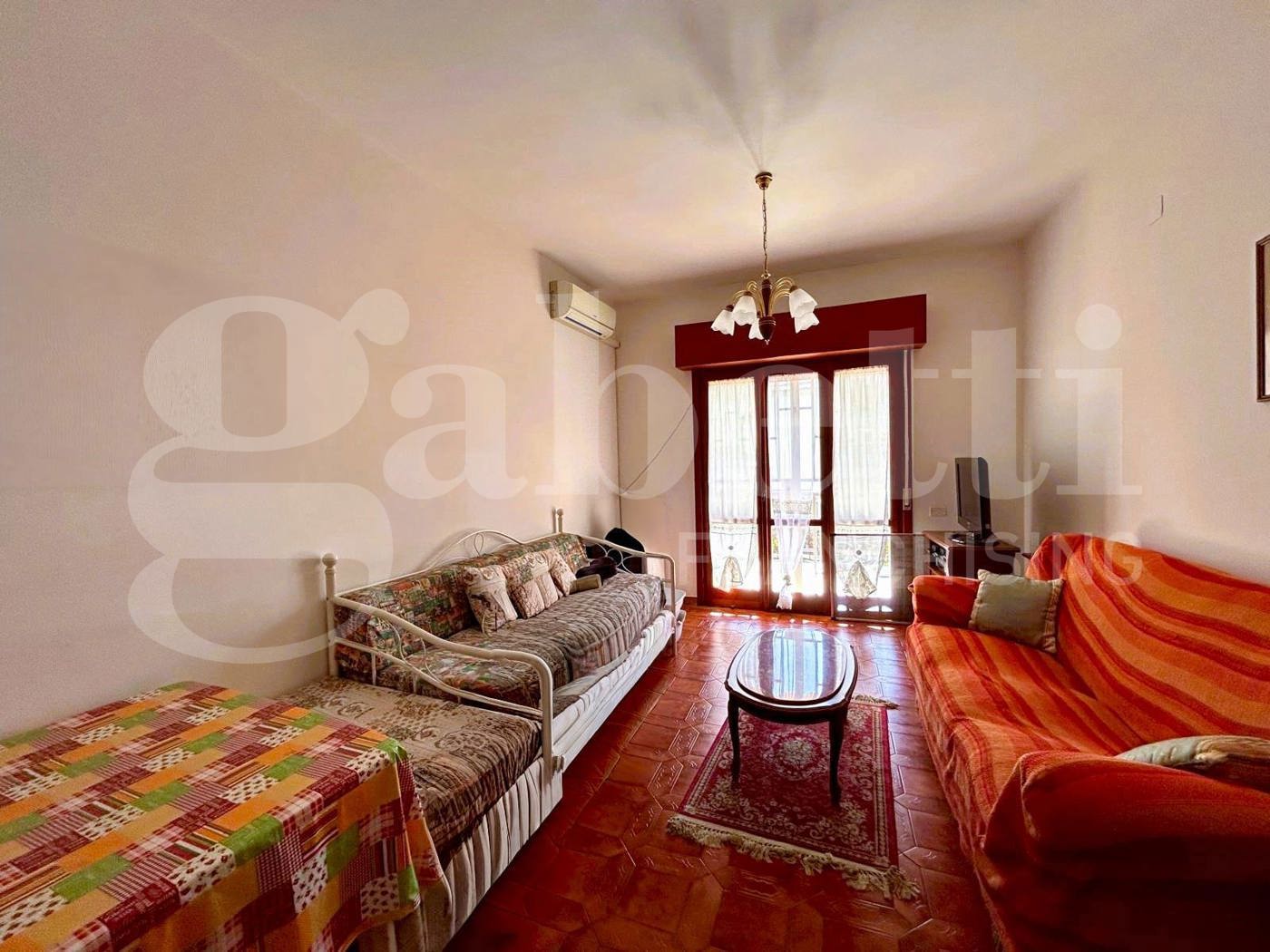 Quadrilocale in vendita a Villafranca Tirrena