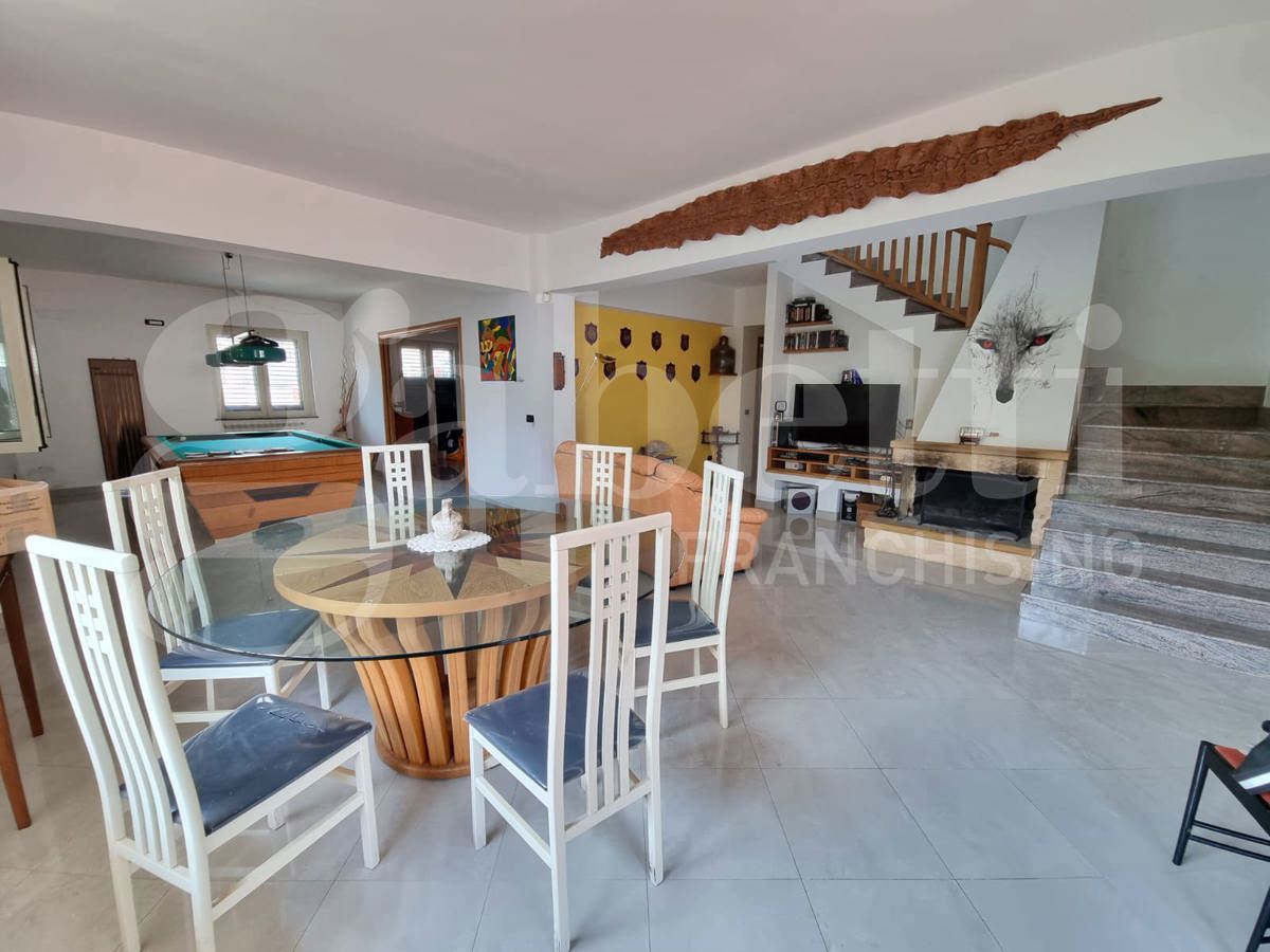 Villa con giardino a Messina