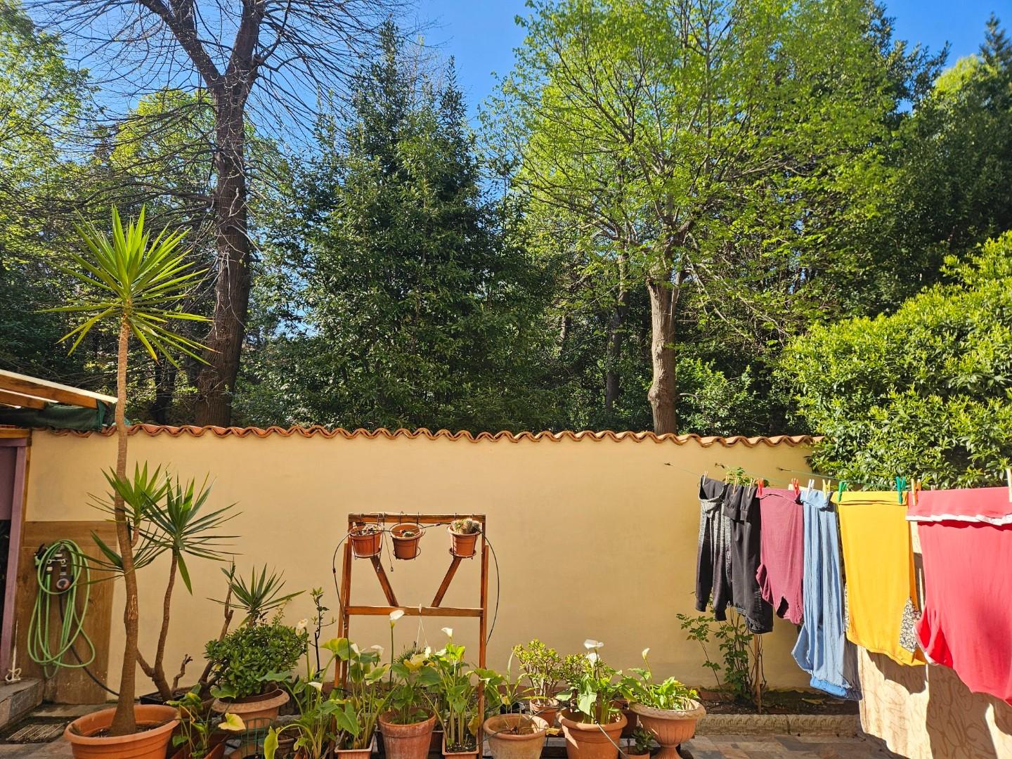 Quadrilocale con giardino a Livorno