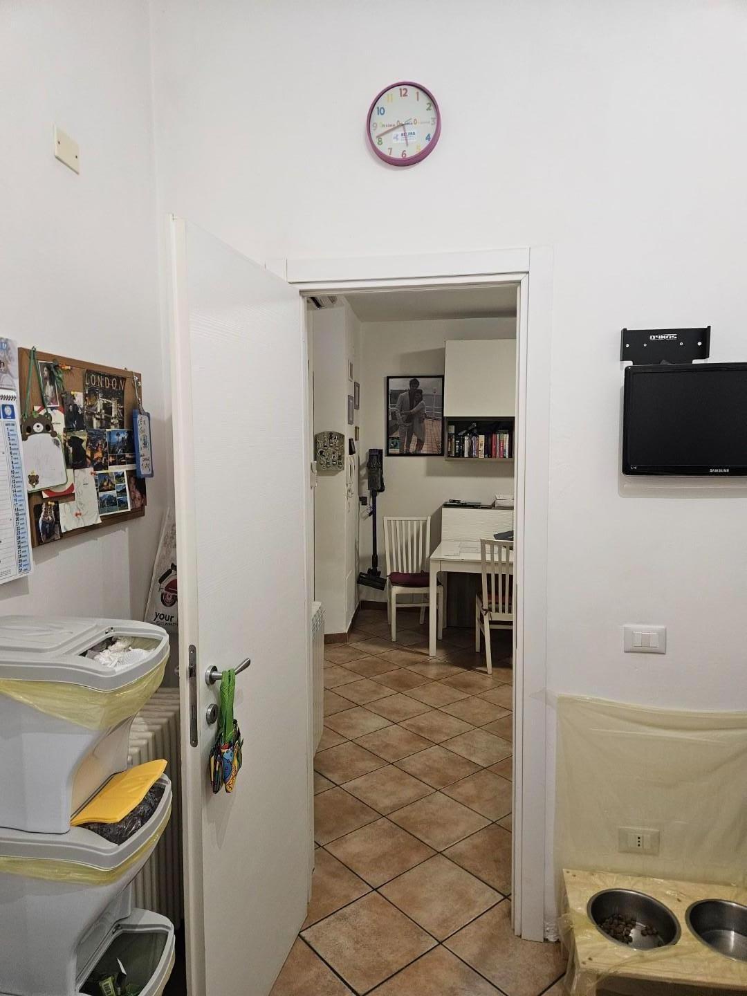 Trilocale con terrazzo a Livorno