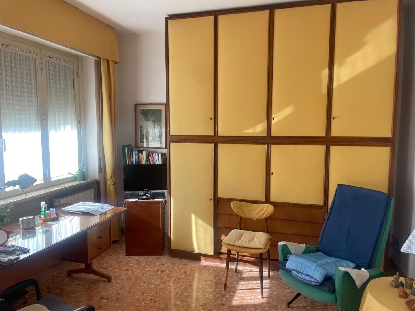Appartamento con terrazzi, Livorno ardenza mare